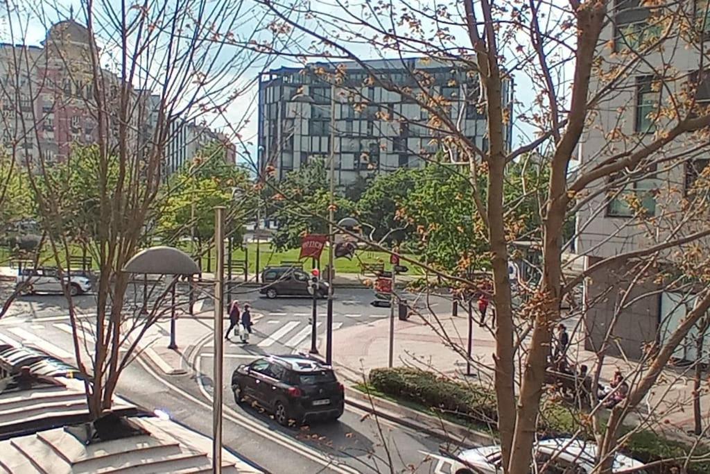Apartamento Guggenheim Centrico Y Confortable Бильбао Экстерьер фото